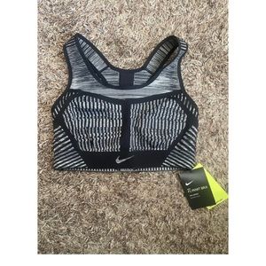 Nike AJ4047-014 FE/NOM Flyknit High-Support Non-Padded Sports Bra - Medium